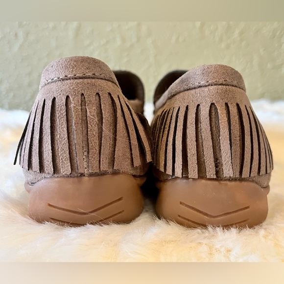 Pierre Dumas - Taupe Tan Fringe Suede Moccassins Loafers Flats Slide On Shoes - Picture 8 of 11